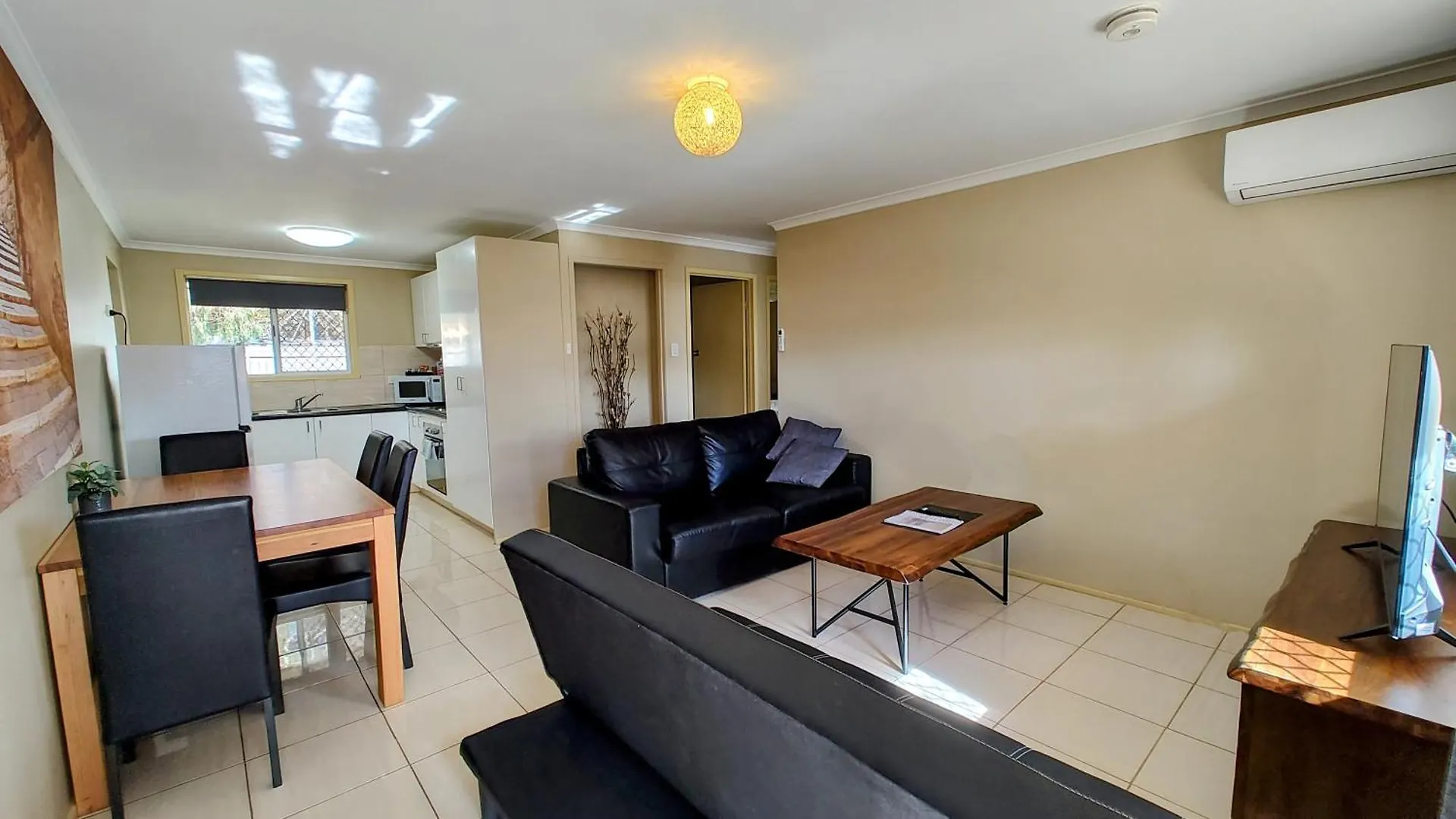 Apartment 2 Bedroom 3 Bed Villa Inner City Toowoomba