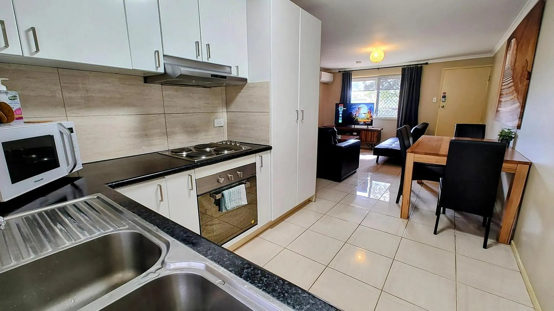 2 Bedroom 3 Bed Villa Inner City Toowoomba 0*,  Australia